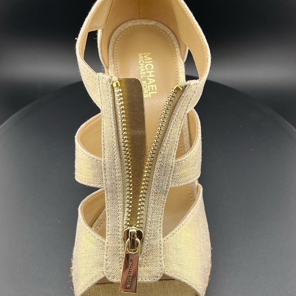 Michael Michael Kors Damita Metallic Wedge Sandals. Pale Gold. New with tags - Picture 7 of 9